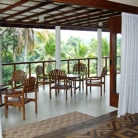Serene Villa Ratnapura Exteriör bild