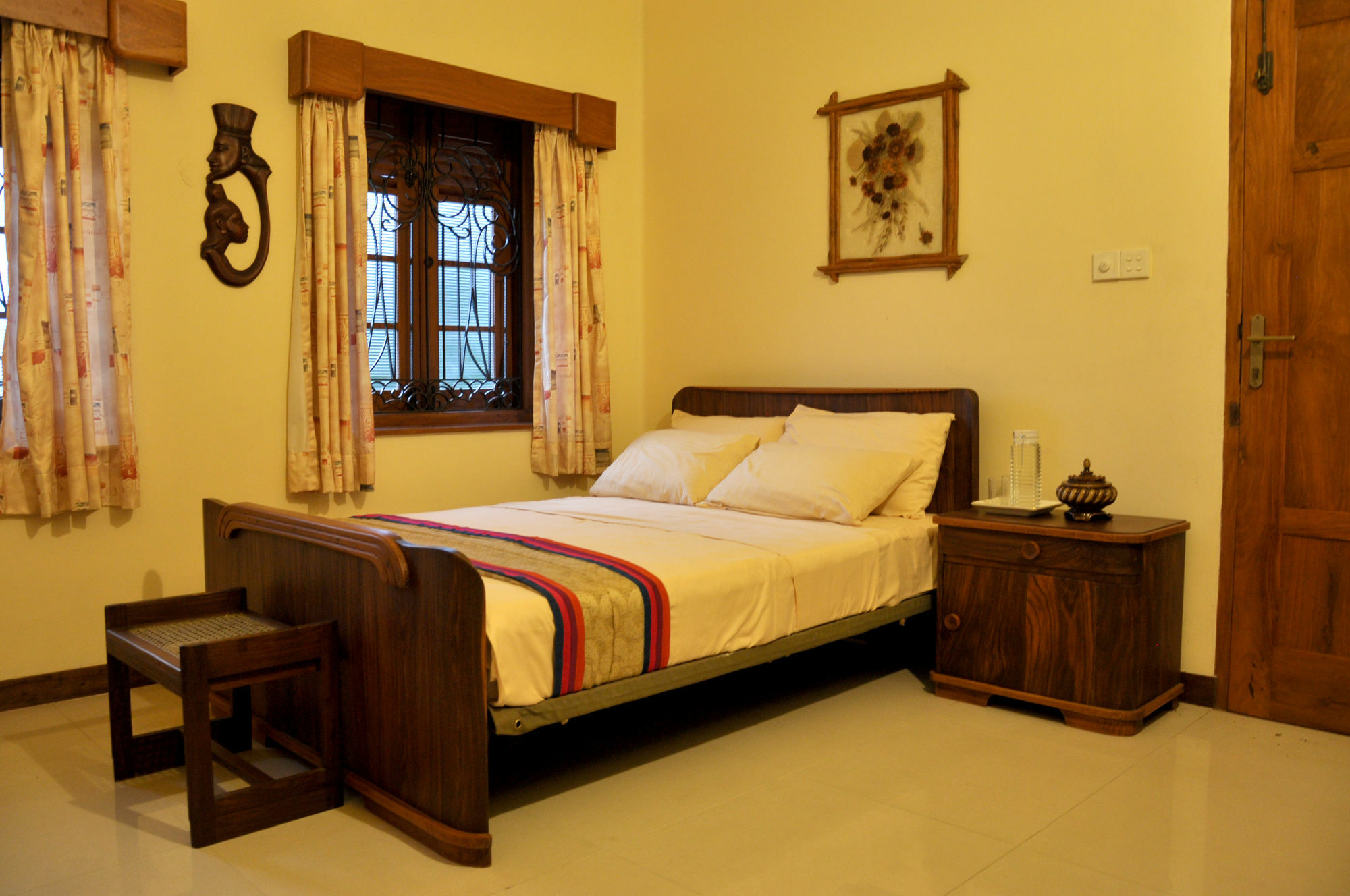 Serene Villa Ratnapura Exteriör bild